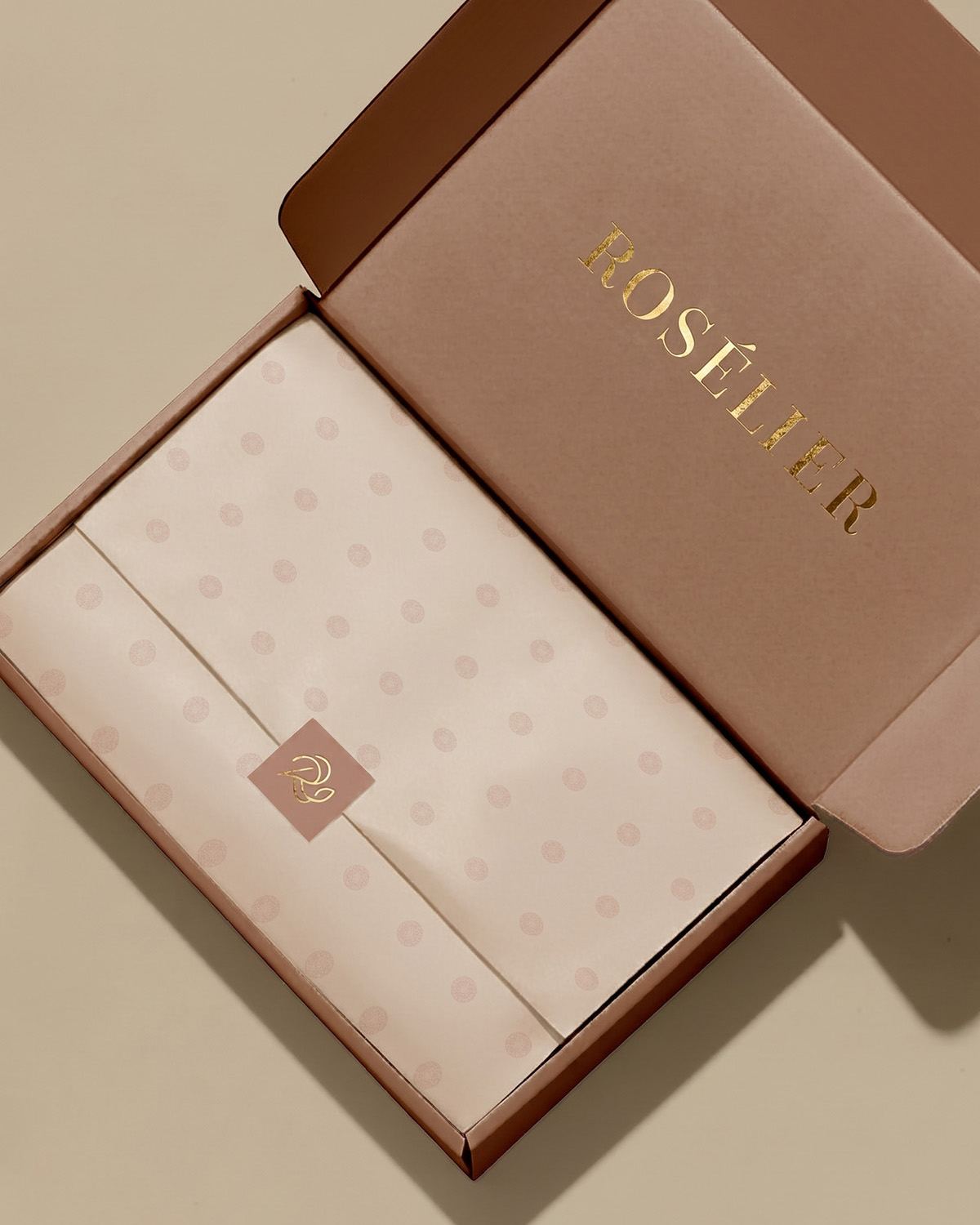 roselier packaging box design